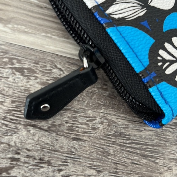 Vera Bradley Foral leather wallet - Picture 6 of 10